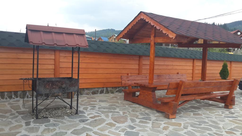Karpatski Zori Hotel Bukowel Exterior foto